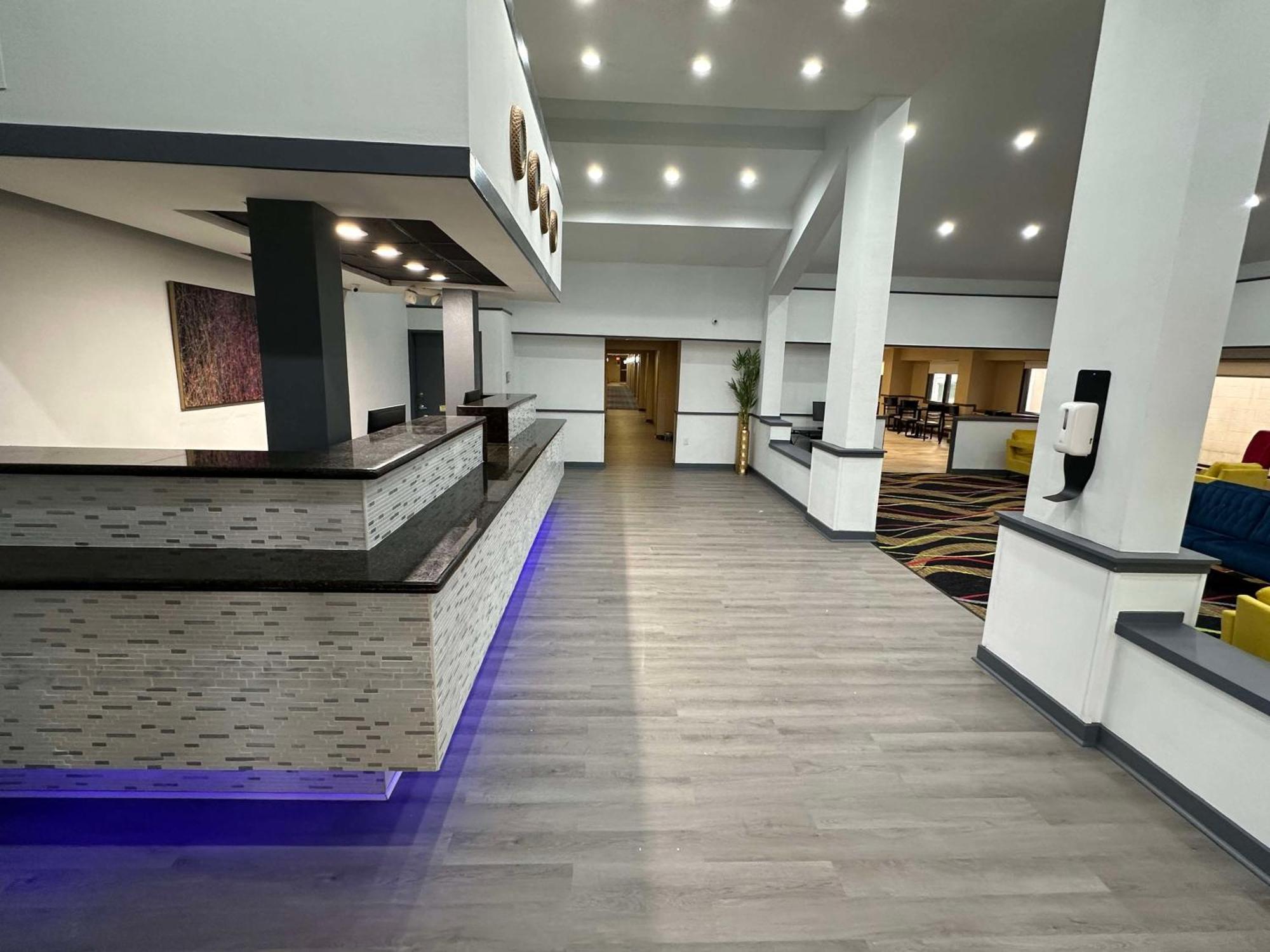 Surestay Plus By Best Western Mobile I-65 Екстер'єр фото